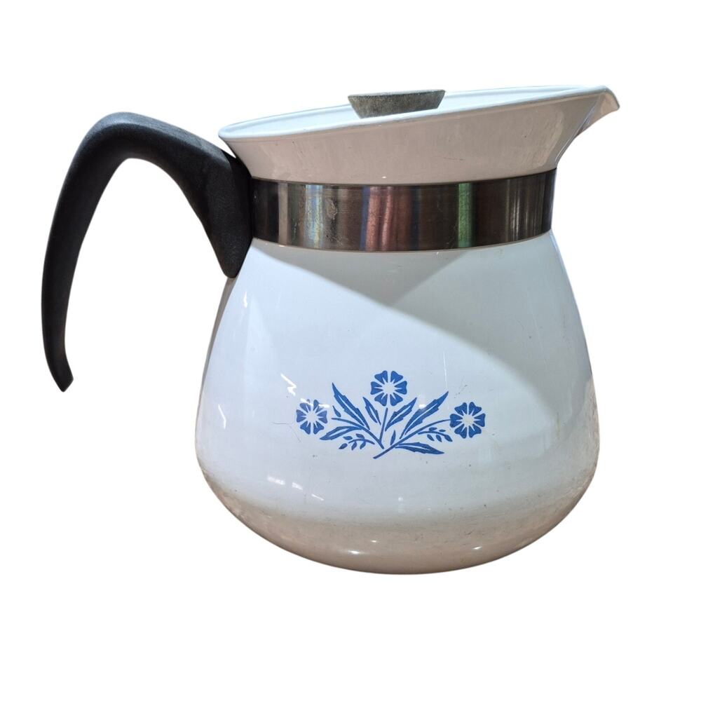 Corning Ware Large 8 Cup Blue Cornflower Tea Pot with Nice Lid